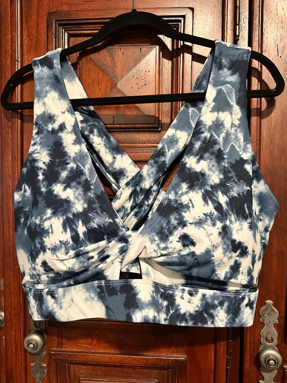 3X Women's Fabletics Twist Front Criss Cross No Tye Dye SPORTS BRA Yoga Exercise